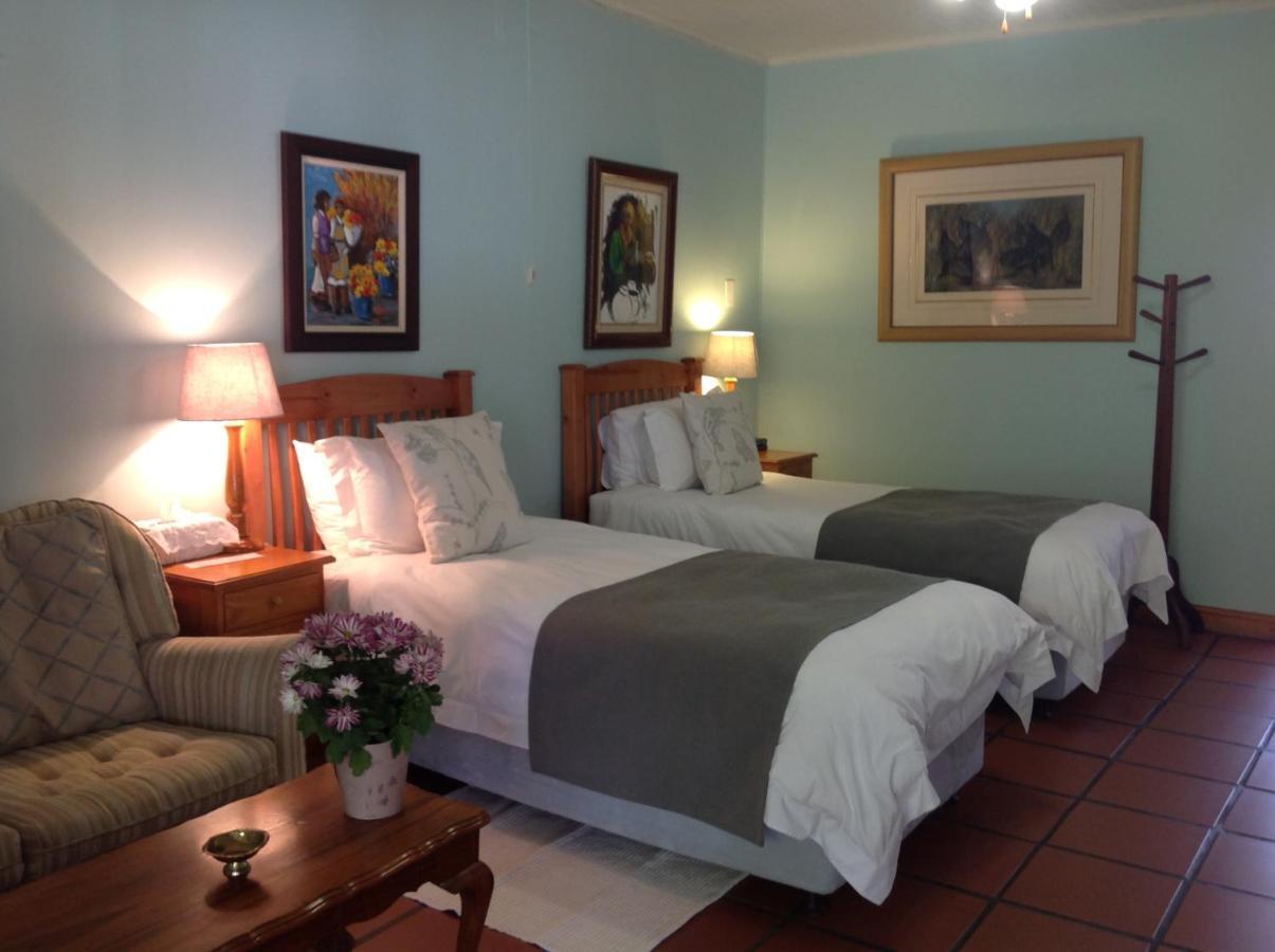 Chez Esme Guest House Roodepoort Ngoại thất bức ảnh